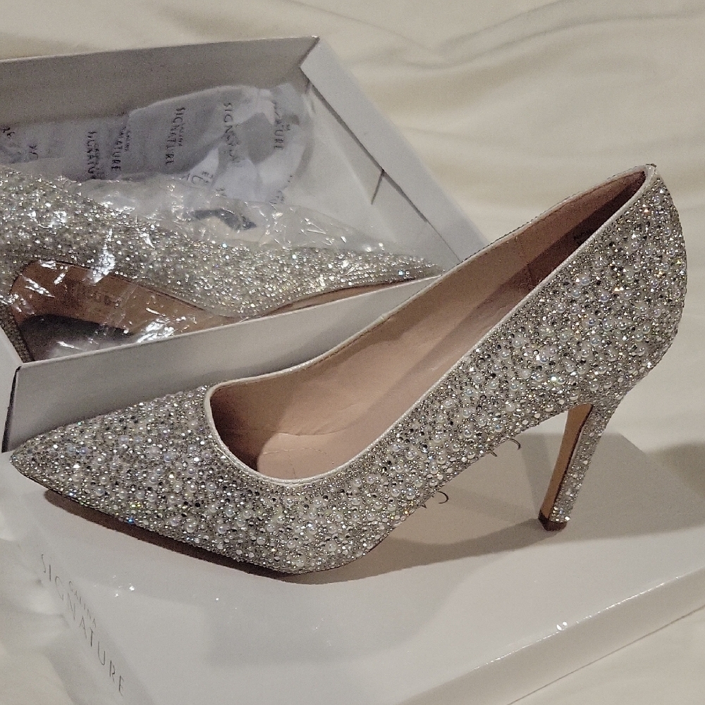 Galina Signature NIOMI - Silver/White Glitter Heels (Davids Bridal) Never Worn. - Picture 2 of 3